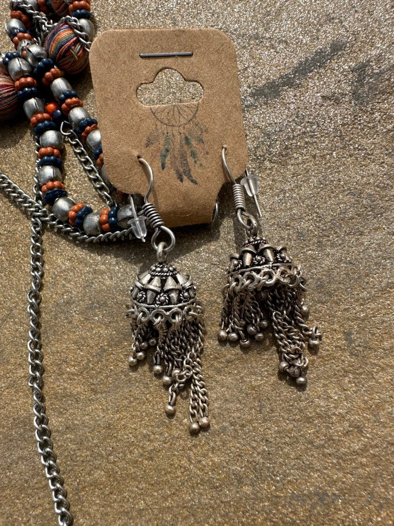 Running Wild Necklace and Earring Set