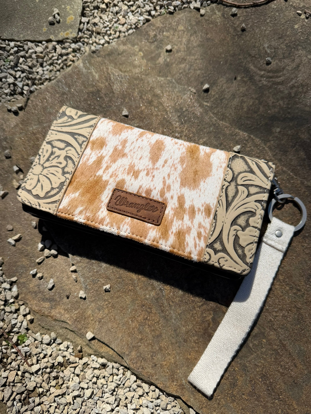 Wrangler Wallet/Wristlet Cowhide + Tooling - Coffee