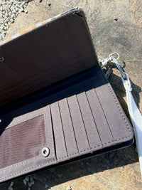Wrangler Wallet/Wristlet Cowhide + Tooling - Coffee