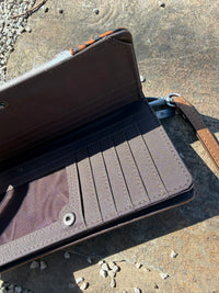 Wrangler Wallet/Wristlet Cowhide + Tooling - Toffee