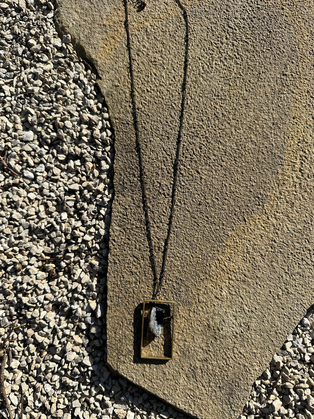 Simple Crystal Pendant Necklace - Black + White