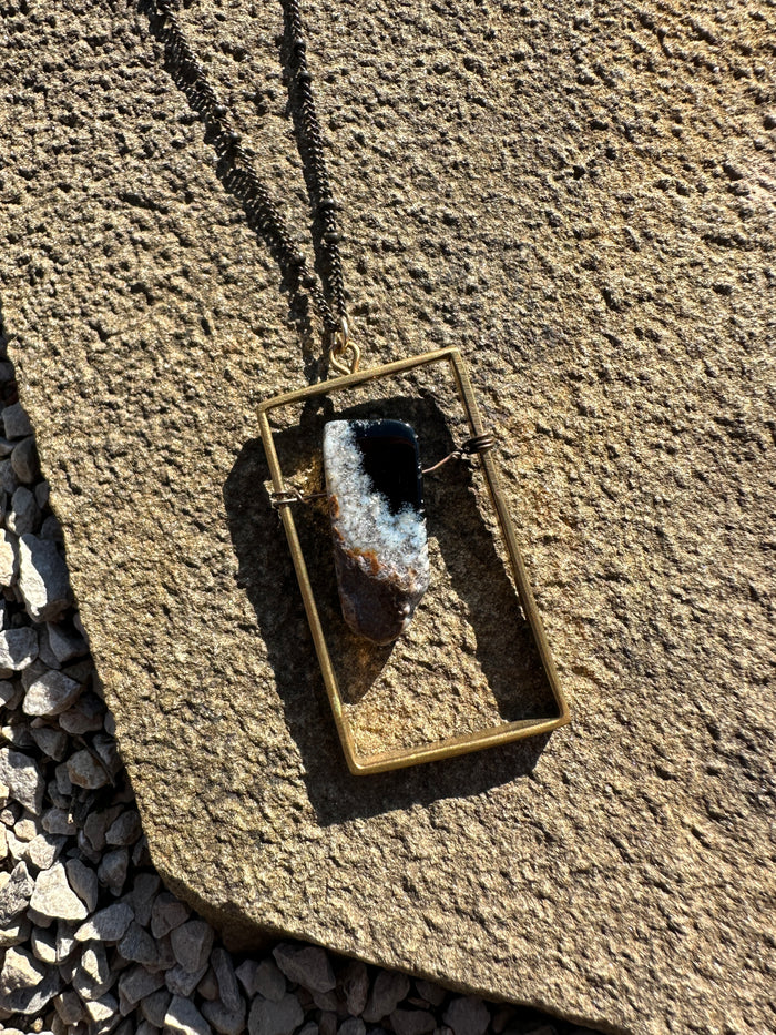 Simple Crystal Pendant Necklace - Black + White