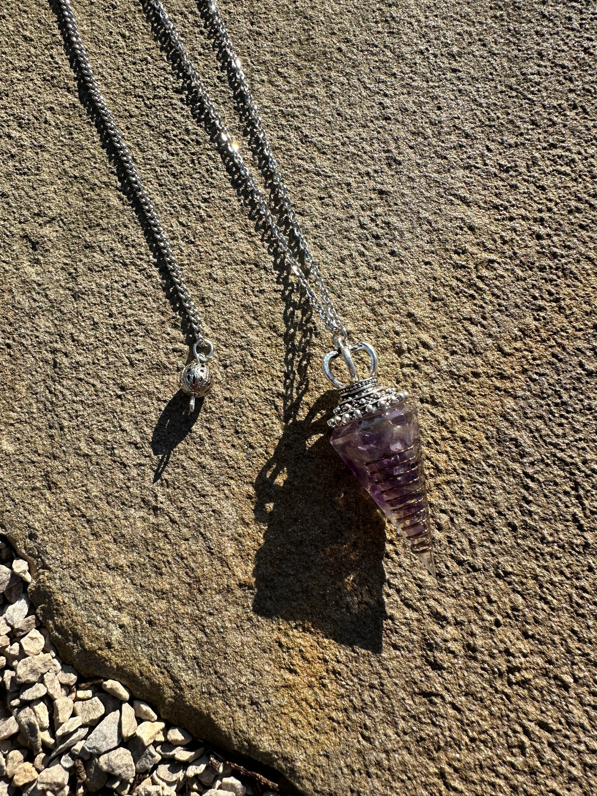 Simple Crystal Pendulum Necklace - Lavender
