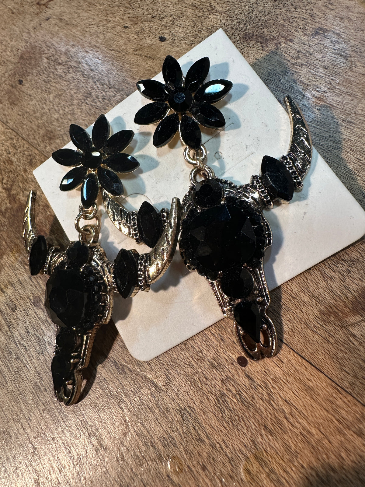 So Extra Cow Skull Earrings - Black/Gold