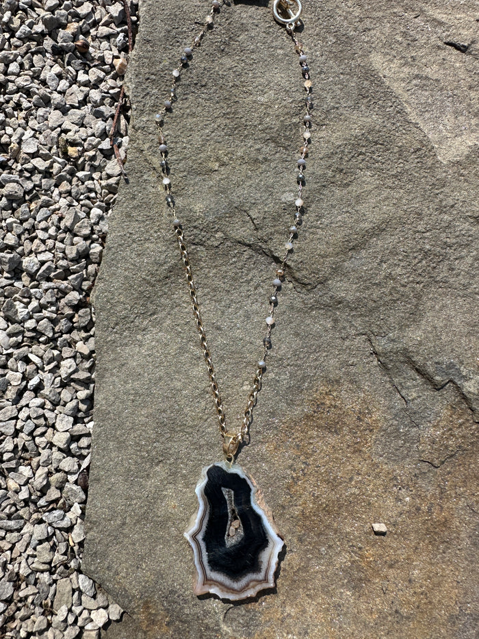 Statement Geode Pendant Necklace - Black + White