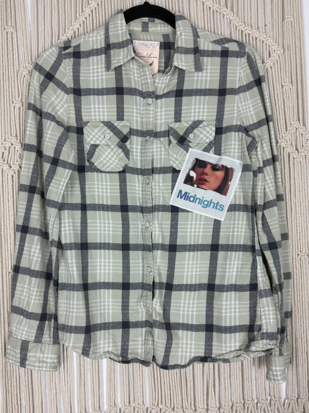Decades Classic Flannel - small