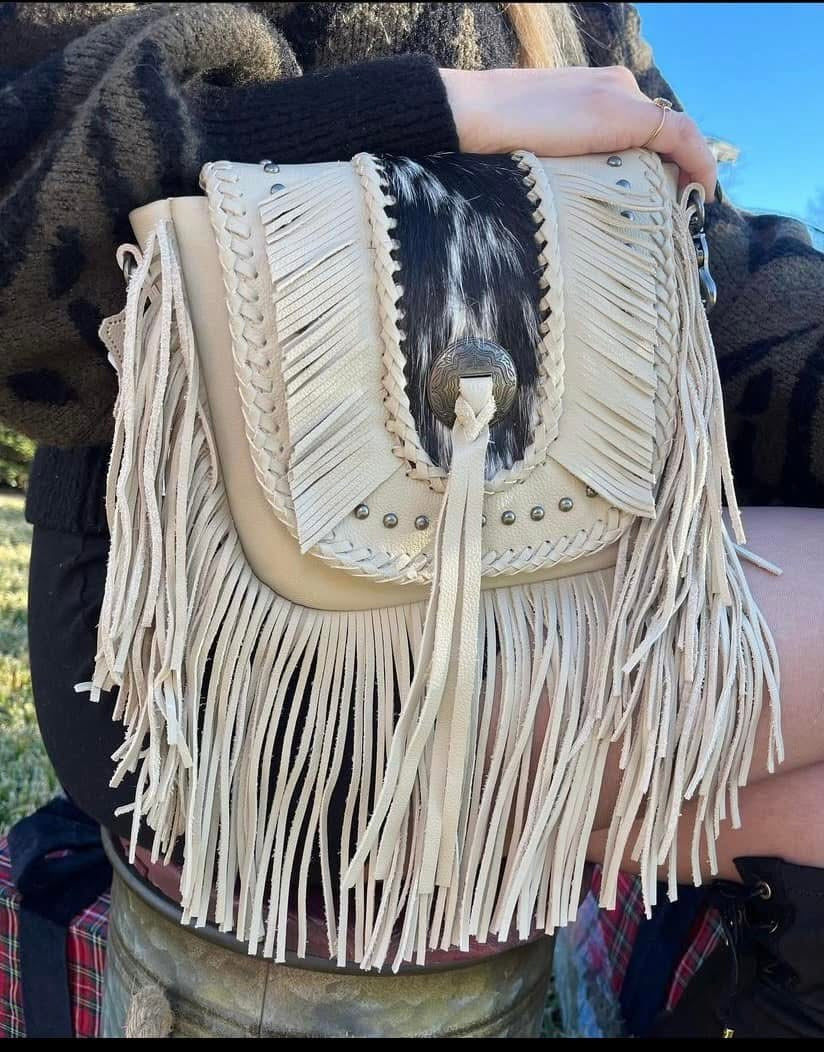 Montana West Genuine Leather Hair-On Cowhide Fringe Bohemian Crossbody - white