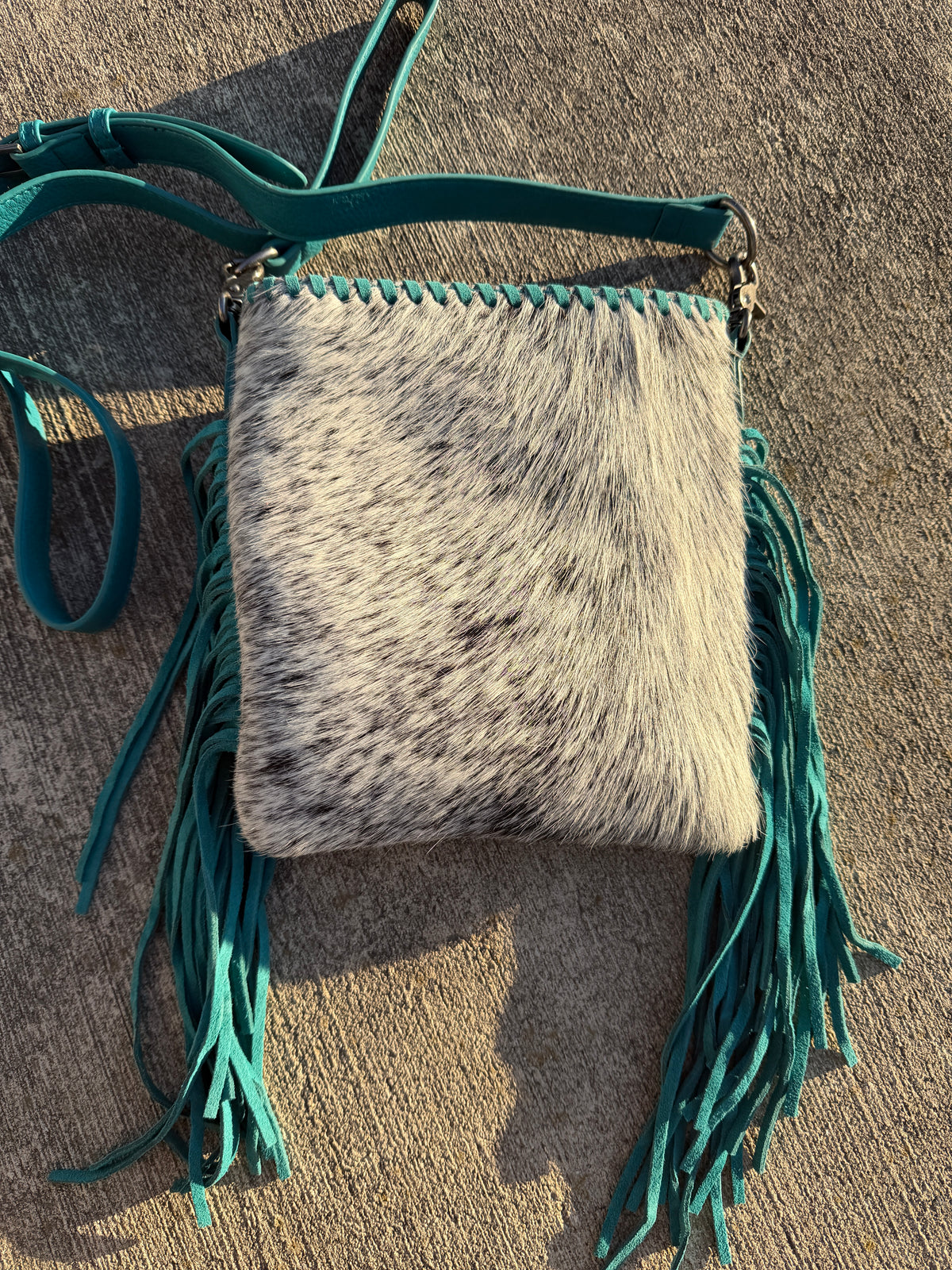 Trinity Ranch Hair-On Cowhide Fringe Concealed Carry Crossbody Bag - Teal
