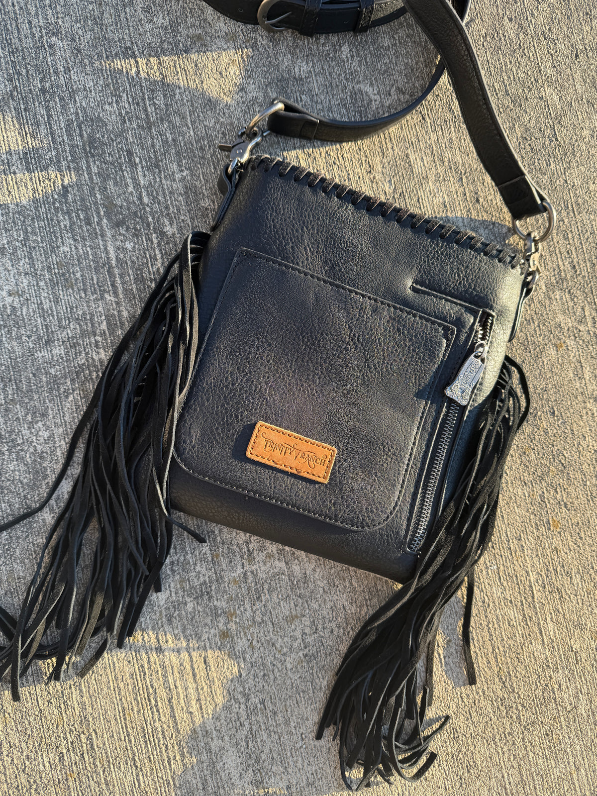 Trinity Ranch Hair-On Cowhide Fringe Concealed Carry Crossbody Bag - Black