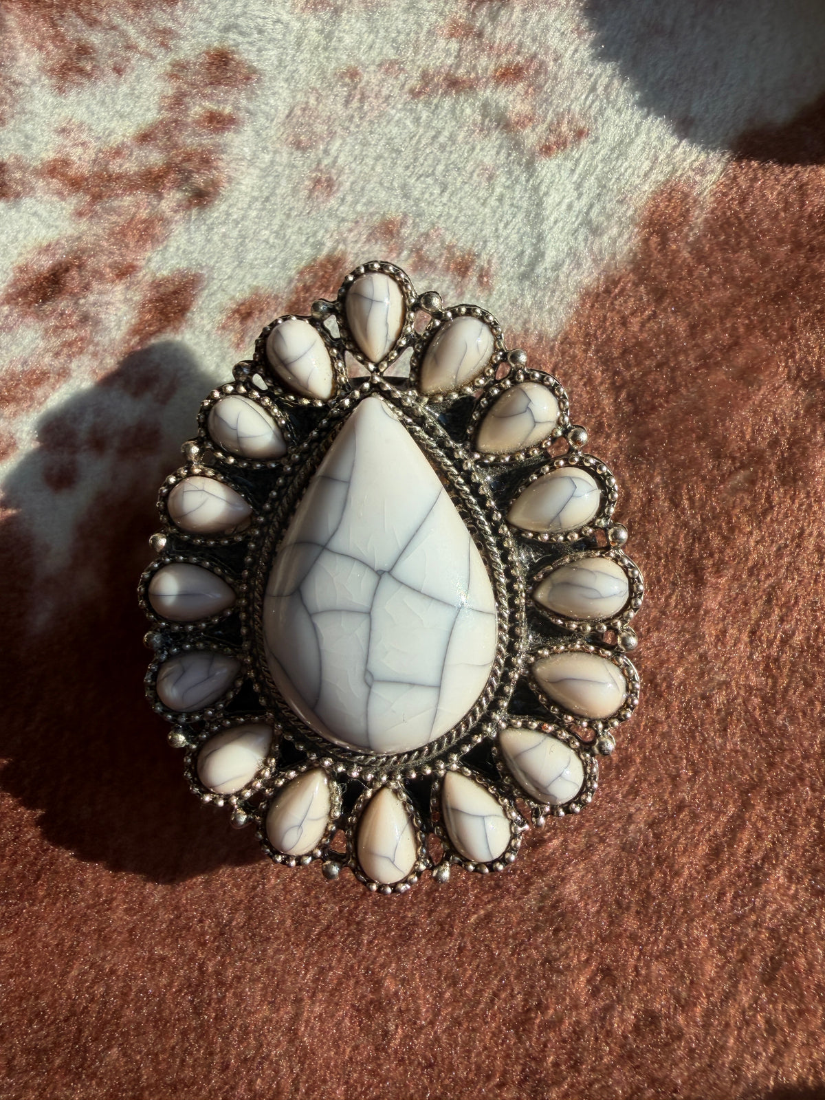 Ivory Western Phone Grip