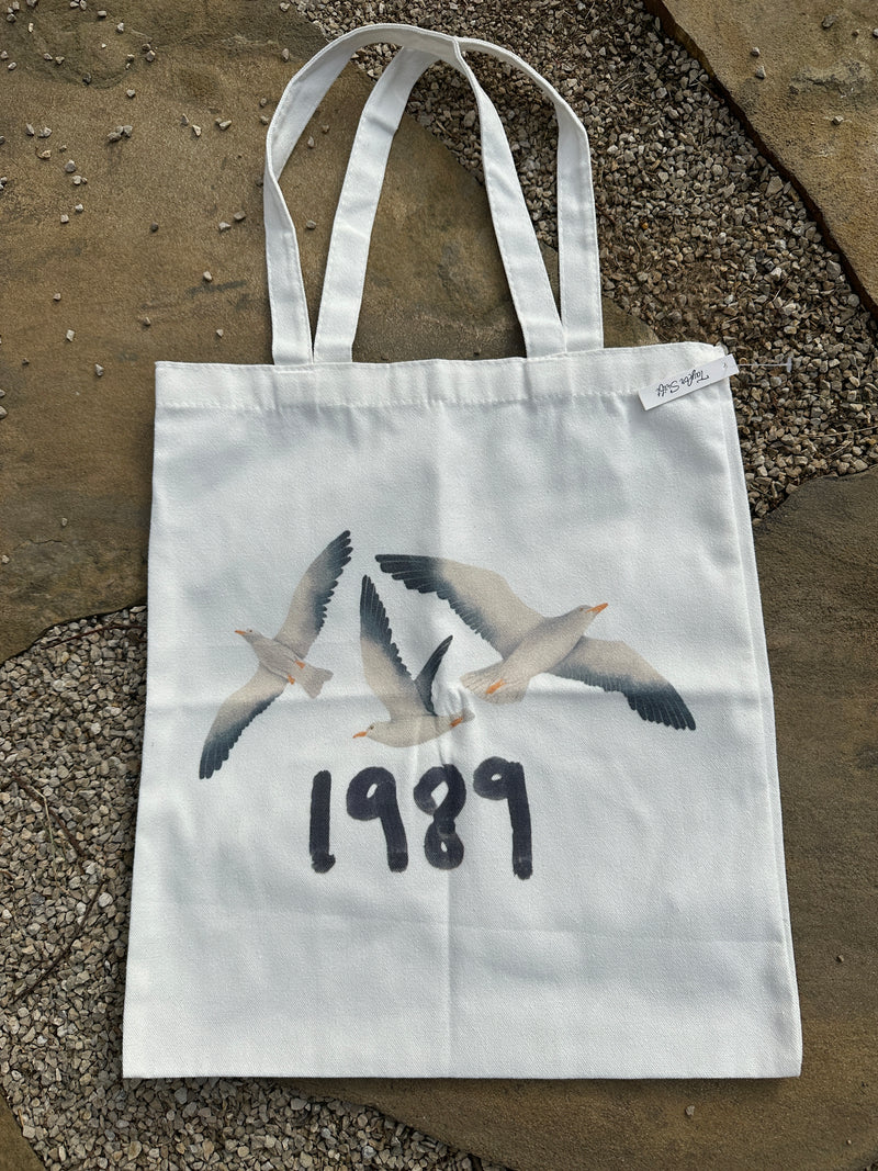 1989 Tote