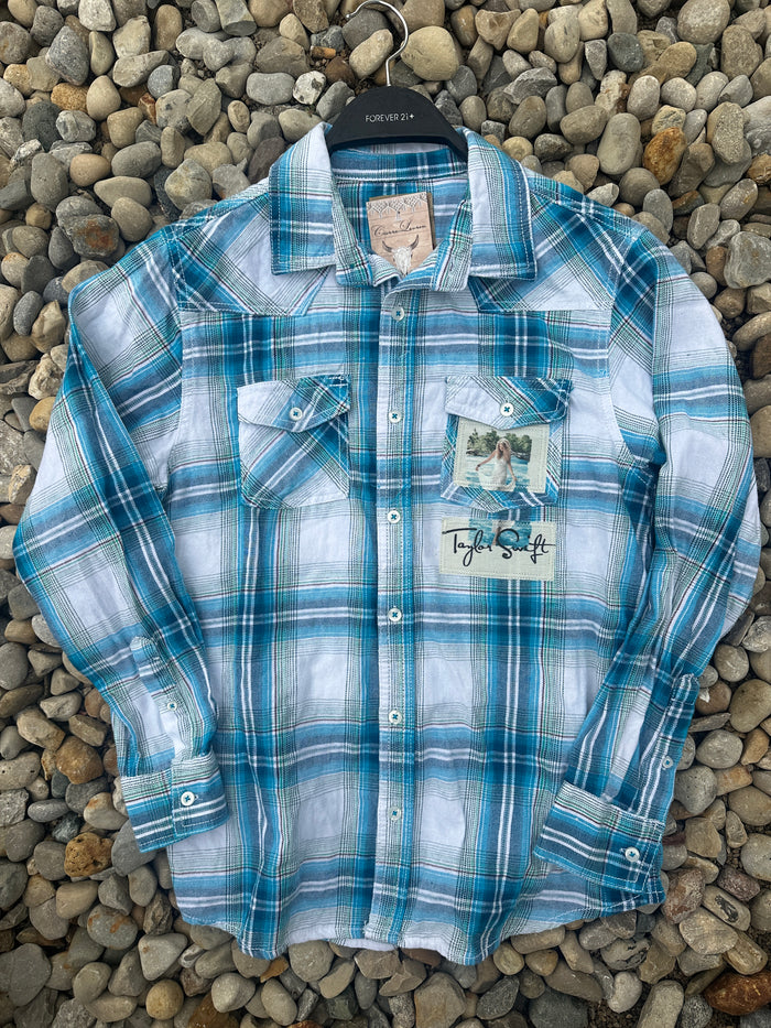 T.S. Vibe Flannel - Large