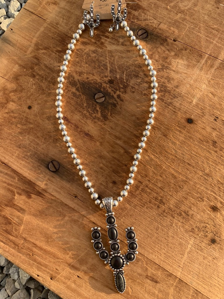 Onyx Cactus Necklace Set